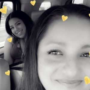Meet your Posher, Adriana